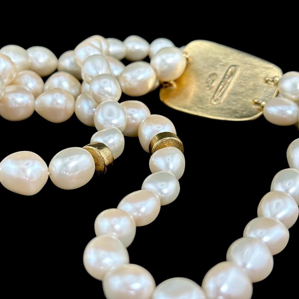 Trifari Kunio Matsumoto Faux Baroque Pearl Double Strand Gold Pendant Necklace - Picture 6 of 8